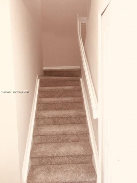 For Rent: $2,850 (3 beds, 2 baths, 1364 Square Feet)
