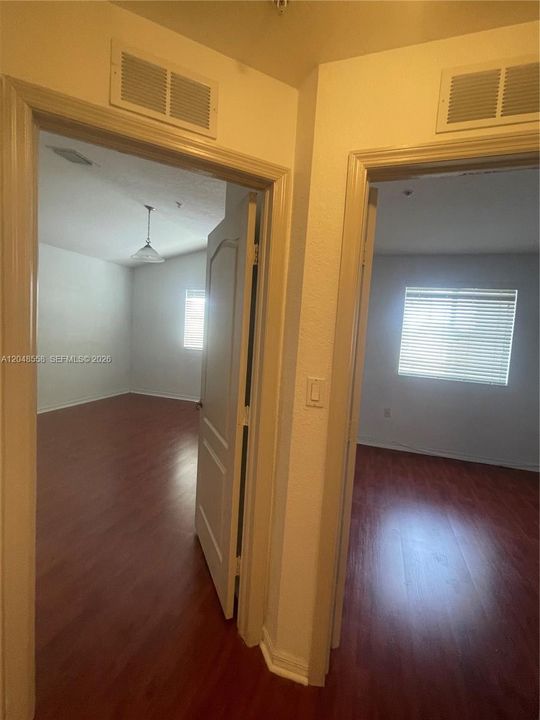 For Rent: $2,850 (3 beds, 2 baths, 1364 Square Feet)