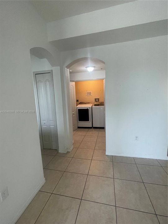 For Rent: $2,850 (3 beds, 2 baths, 1364 Square Feet)