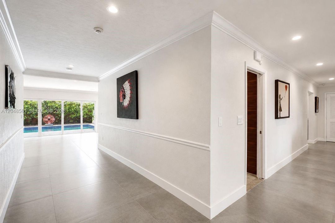 For Rent: $11,500 (4 beds, 3 baths, 2747 Square Feet)