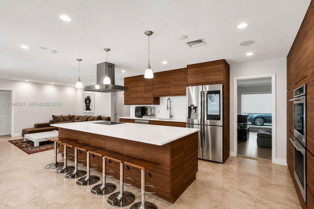 For Rent: $11,500 (4 beds, 3 baths, 2747 Square Feet)