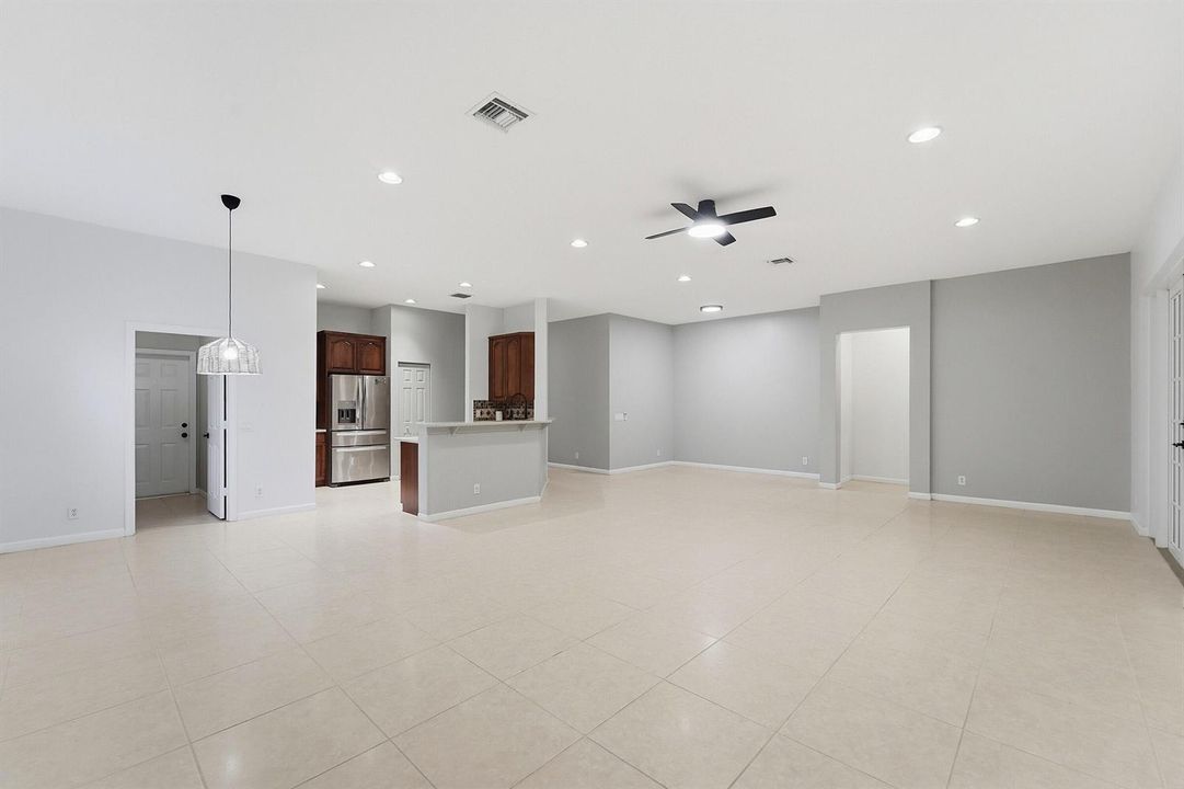 21_living room