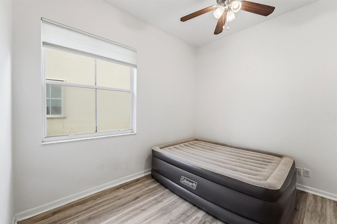 11_bedroom 2