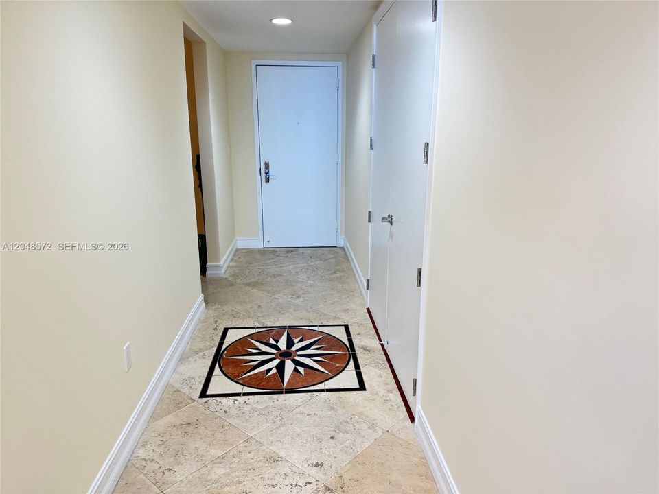For Rent: $6,700 (3 beds, 3 baths, 1841 Square Feet)