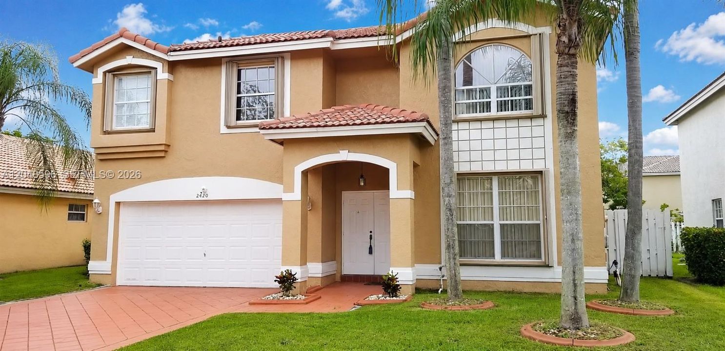 For Rent: $4,400 (4 beds, 2 baths, 2586 Square Feet)