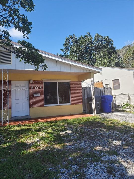 For Rent: $1,700 (1 beds, 1 baths, 0 Square Feet)