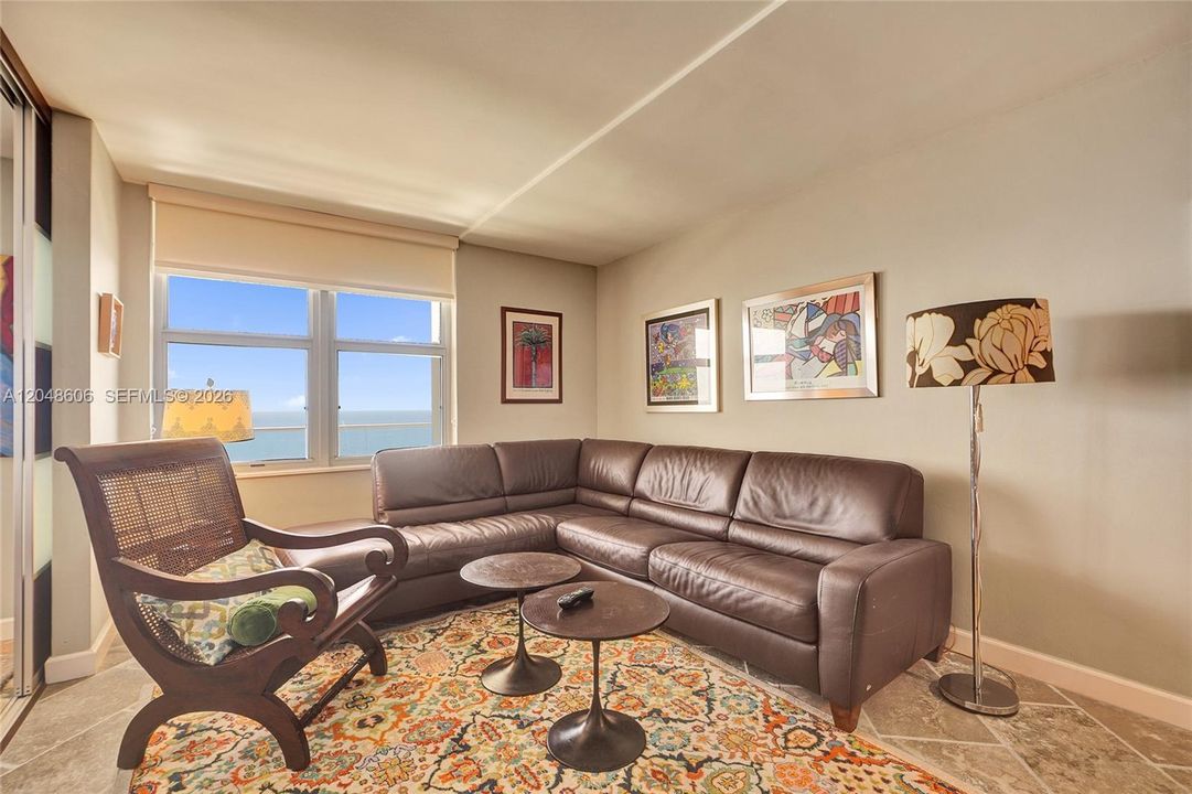 For Rent: $6,000 (2 beds, 2 baths, 1285 Square Feet)