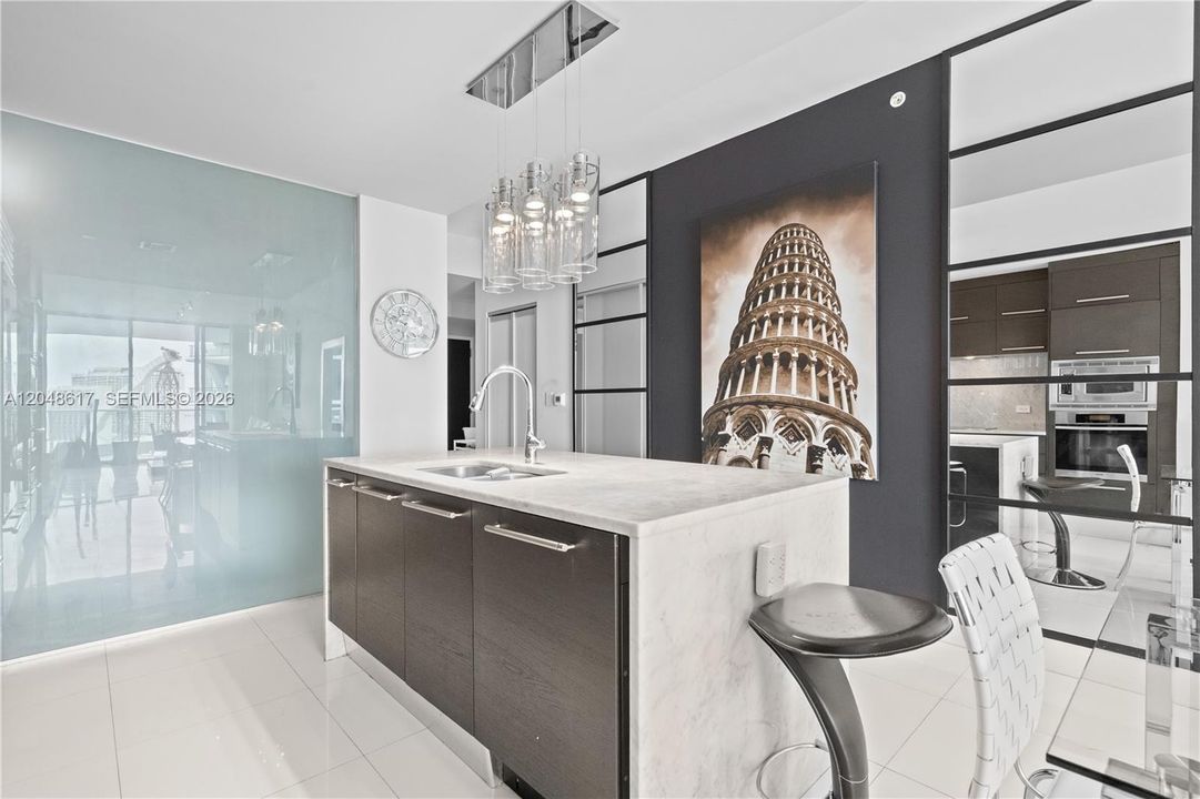 Active With Contract: $6,100 (3 beds, 3 baths, 1450 Square Feet)