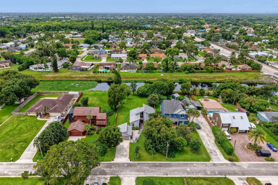 3918 Edgar Ave - Web Quality - 005 - 03