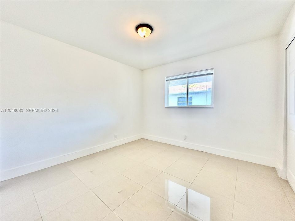 For Rent: $2,500 (3 beds, 2 baths, 1196 Square Feet)
