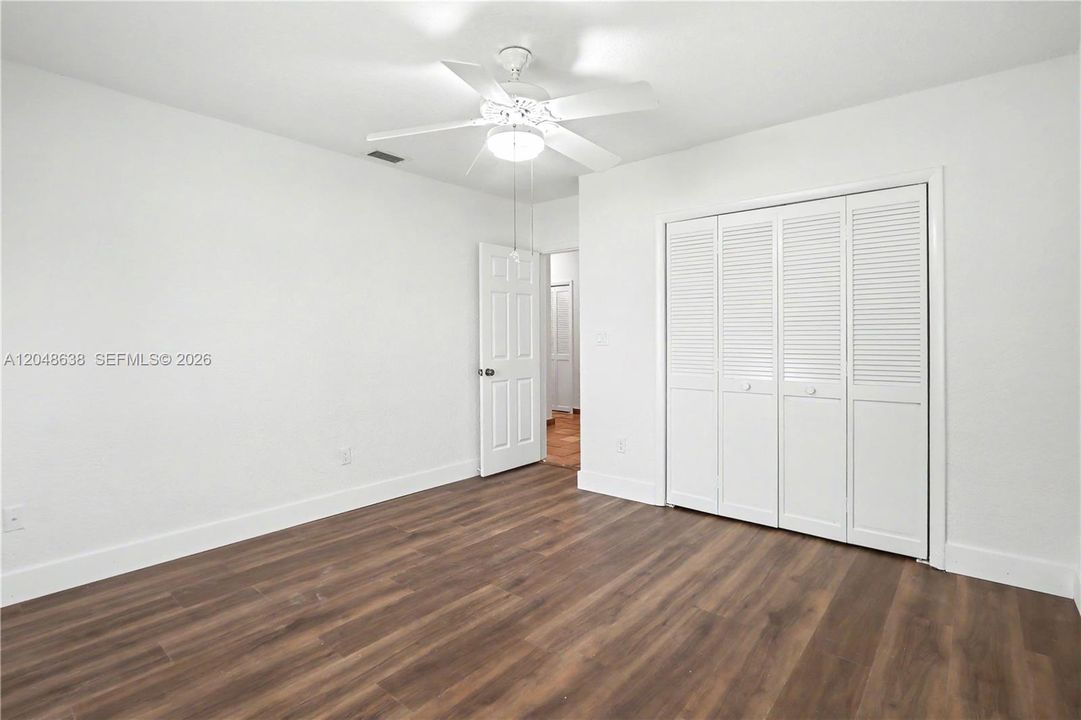 En Renta: $11,500 (5 camas, 3 baños, 3502 Pies cuadrados)