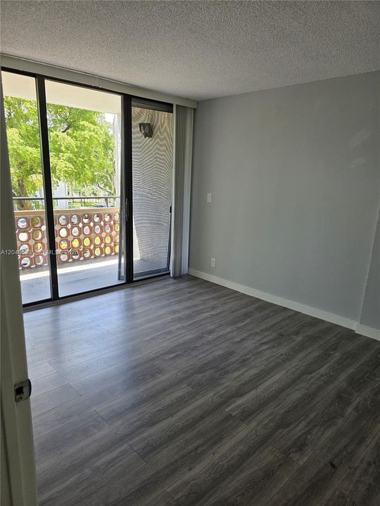 For Rent: $1,500 (1 beds, 1 baths, 543 Square Feet)