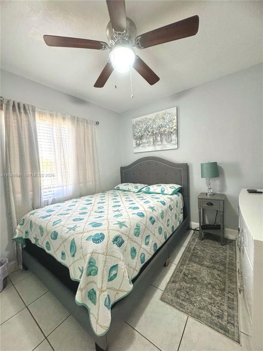 For Rent: $3,500 (3 beds, 1 baths, 1565 Square Feet)