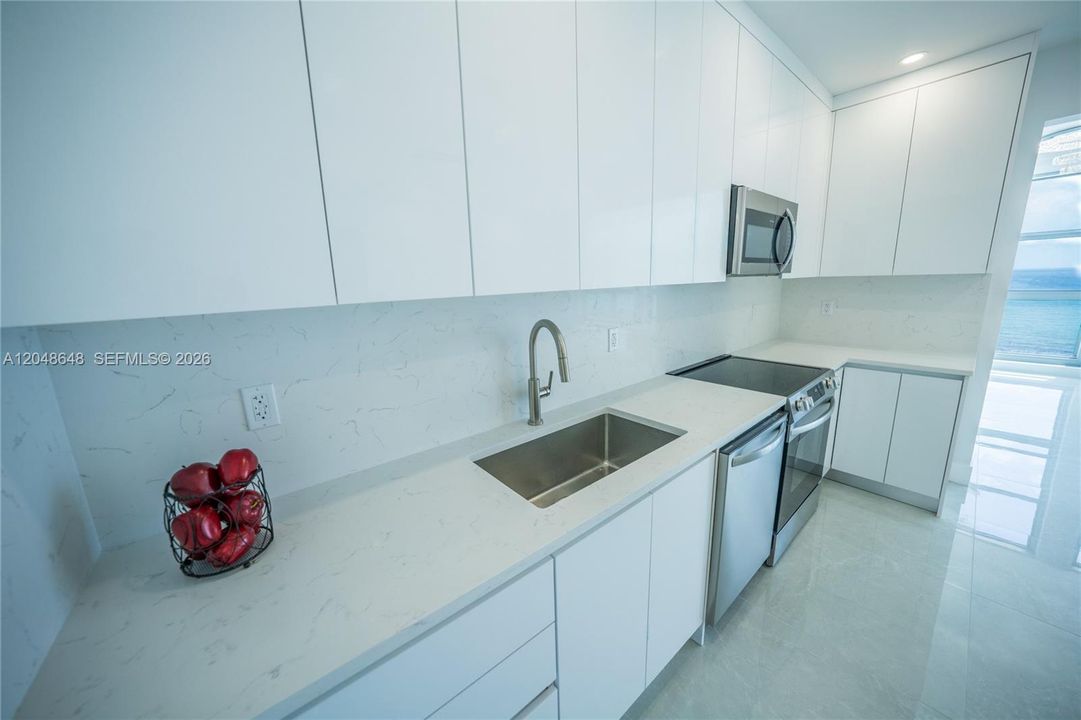 На продажу: $715,000 (1 спален, 2 ванн, 1260 Квадратных фут)