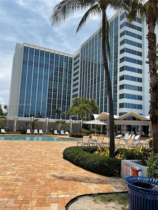 На продажу: $715,000 (1 спален, 2 ванн, 1260 Квадратных фут)