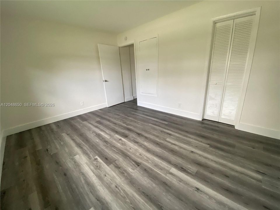 For Rent: $2,100 (2 beds, 2 baths, 2338 Square Feet)