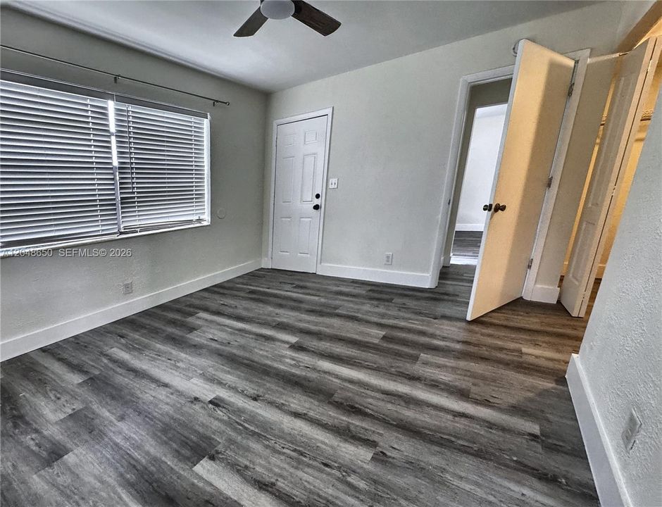 For Rent: $2,100 (2 beds, 2 baths, 2338 Square Feet)