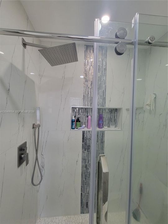 В аренду: $4,400 (4 спален, 2 ванн, 2113 Квадратных фут)