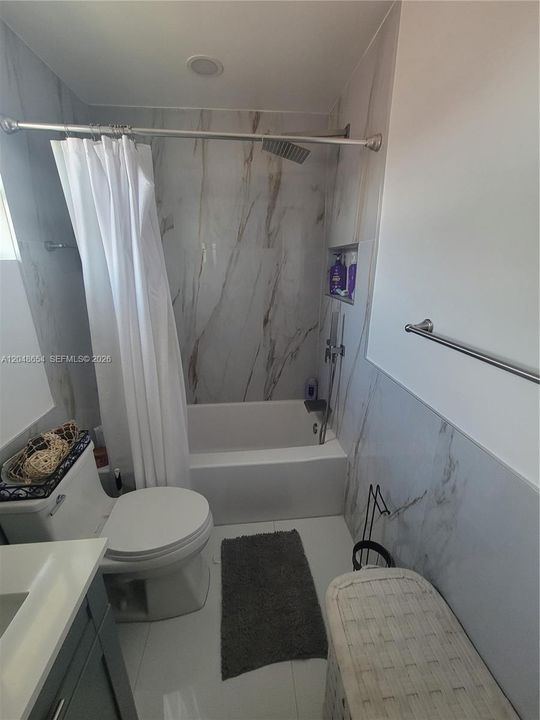 В аренду: $4,400 (4 спален, 2 ванн, 2113 Квадратных фут)