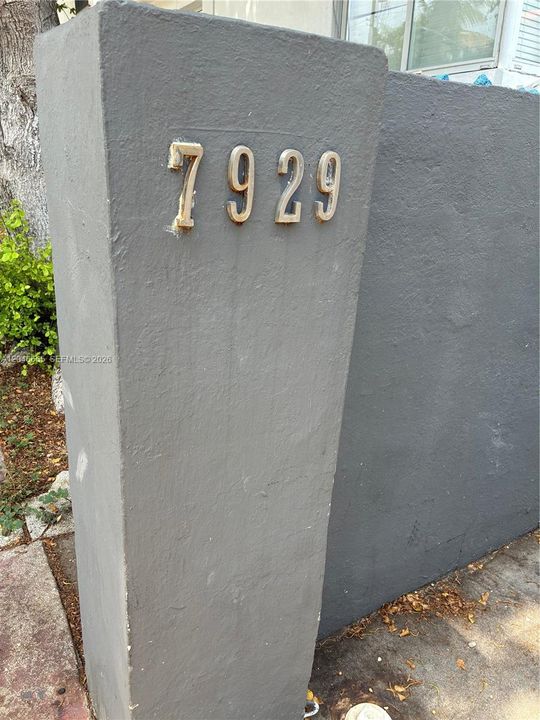 En Renta: $1,500 (0 camas, 1 baños, 2232 Pies cuadrados)