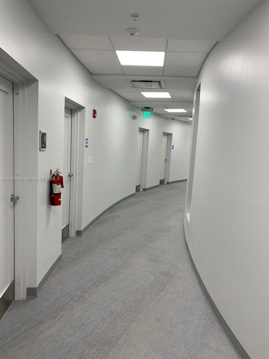 For Rent: $4,500 (2 beds, 2 baths, 1280 Square Feet)