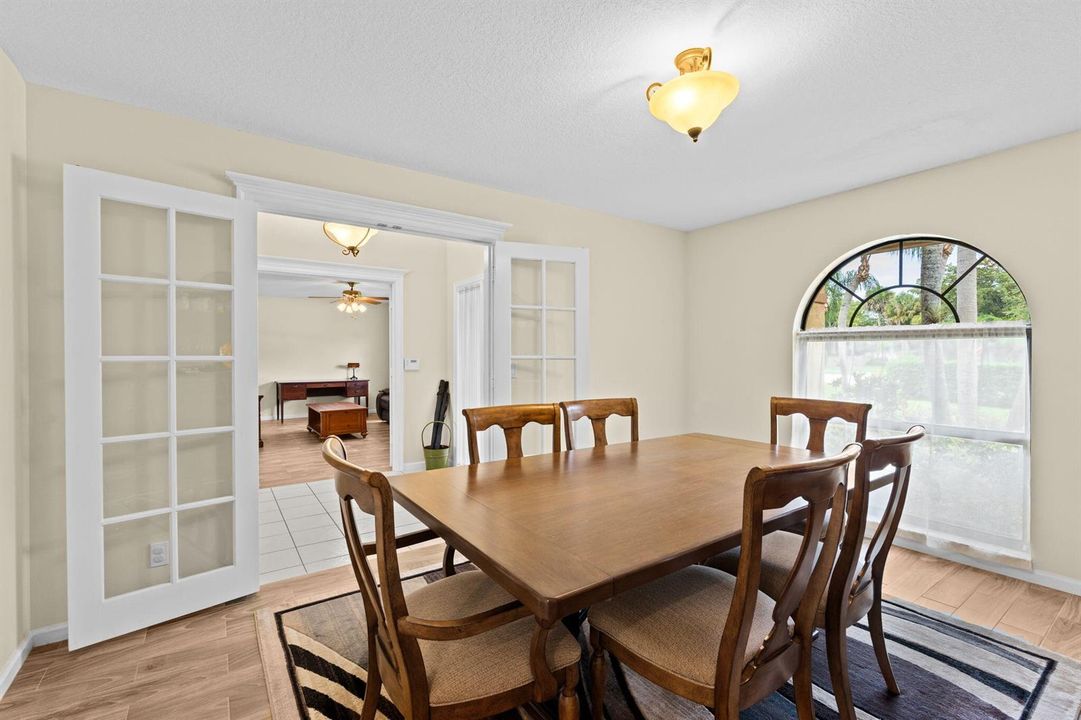 8-web-or-mls-A7409426