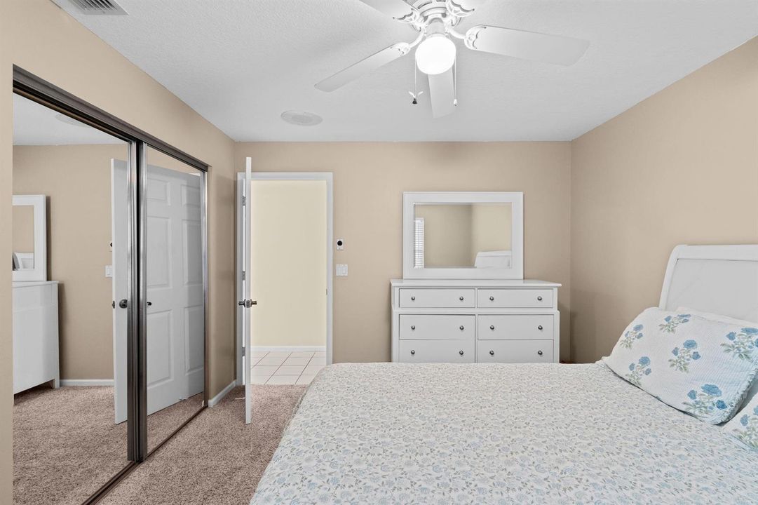 32-web-or-mls-A7409494
