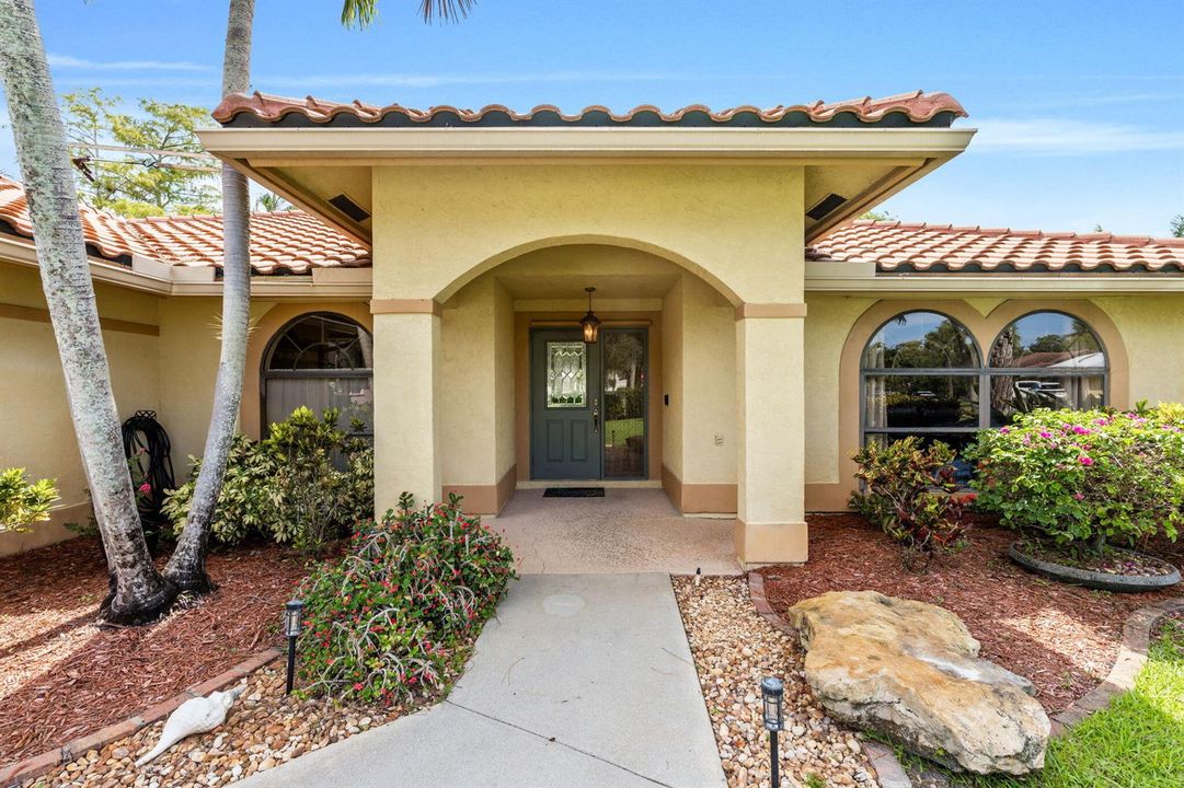 4-web-or-mls-A7409537