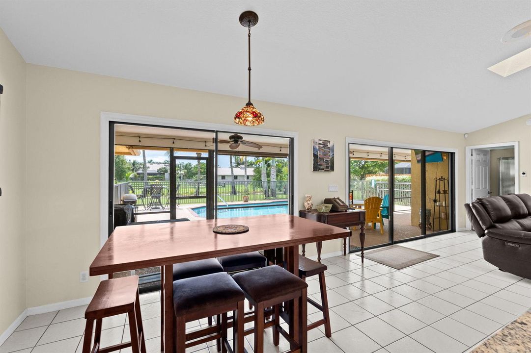 19-web-or-mls-A7409474