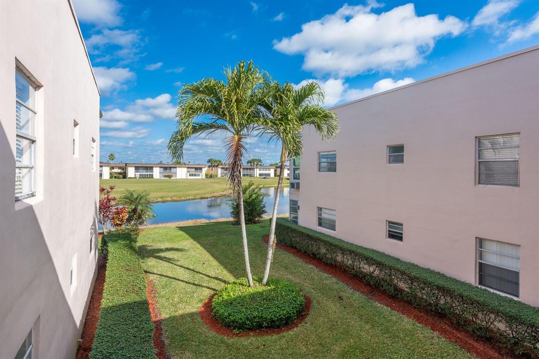 369 Capri H Kings Point -5