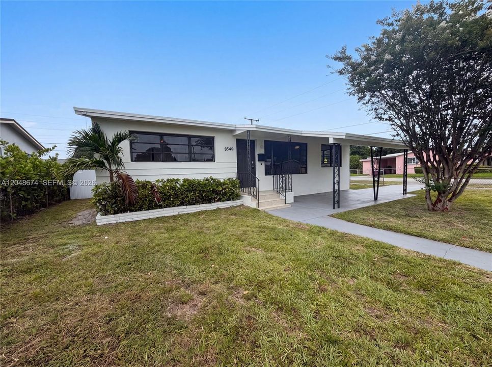 For Sale: $497,000 (3 beds, 2 baths, 1134 Square Feet)