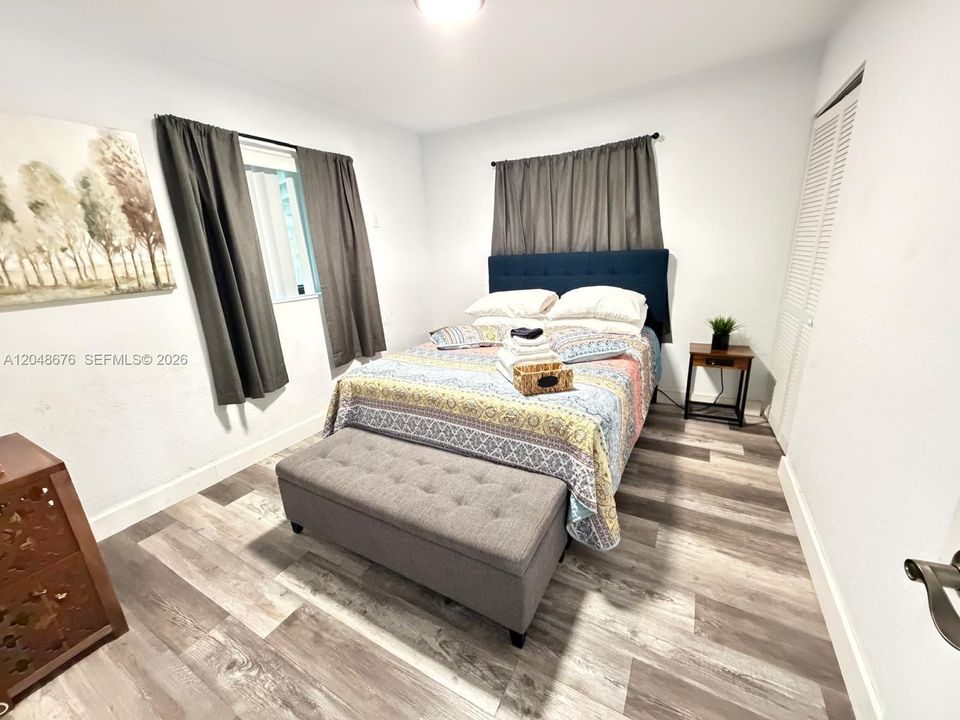 For Rent: $4,000 (3 beds, 2 baths, 768 Square Feet)