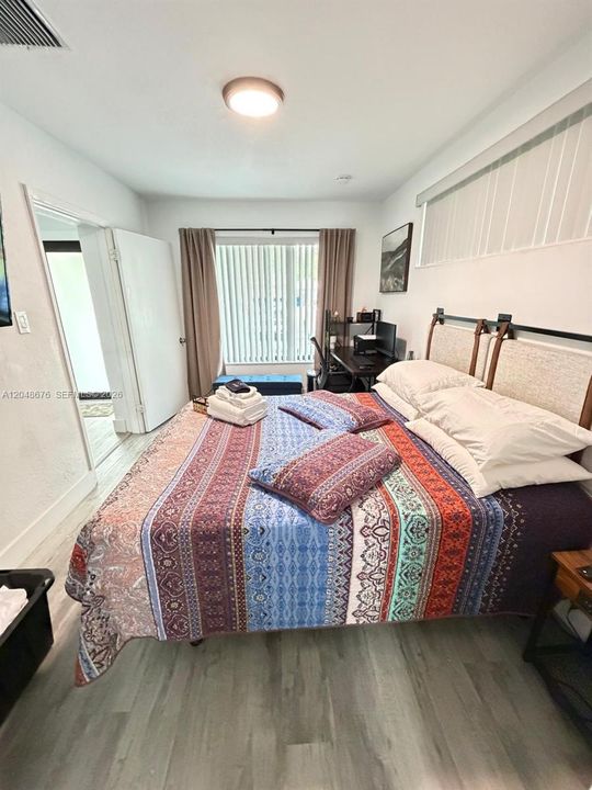 For Rent: $4,000 (3 beds, 2 baths, 768 Square Feet)