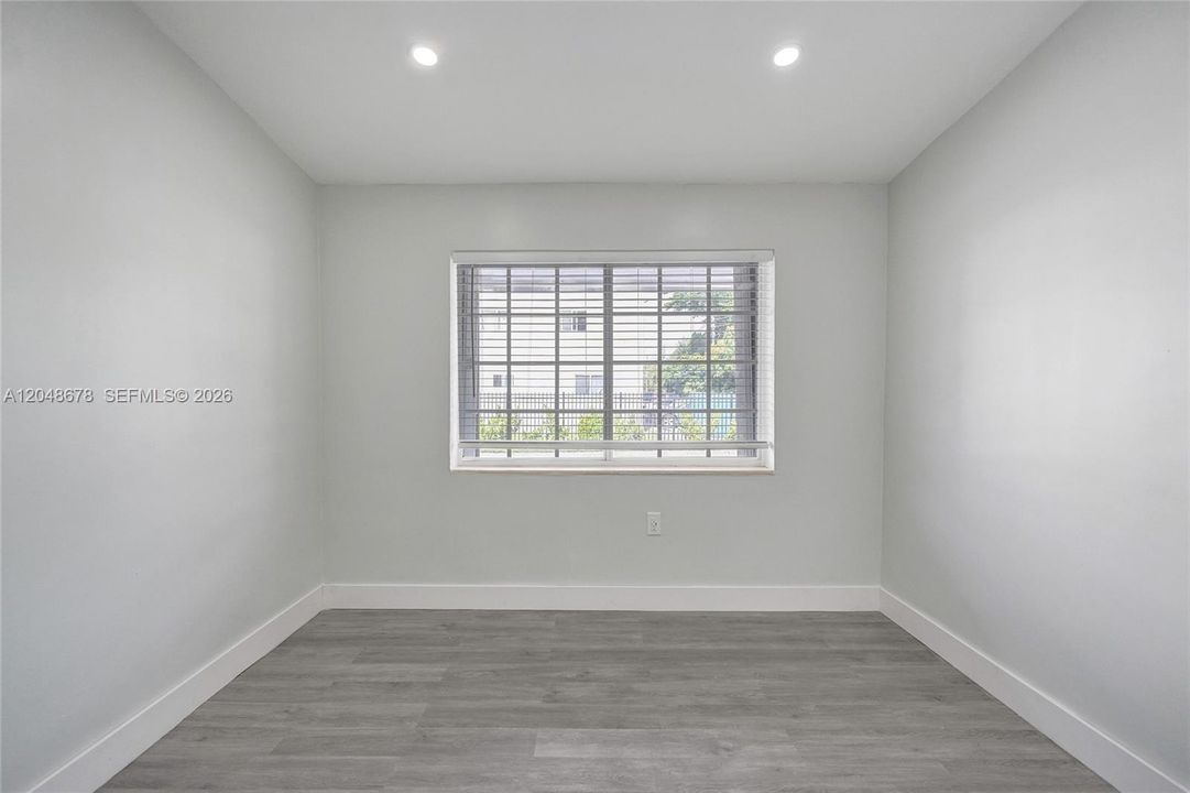 For Rent: $2,000 (1 beds, 1 baths, 600 Square Feet)