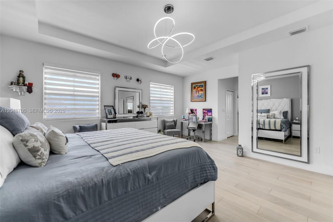 For Sale: $1,385,000 (4 beds, 4 baths, 3073 Square Feet)