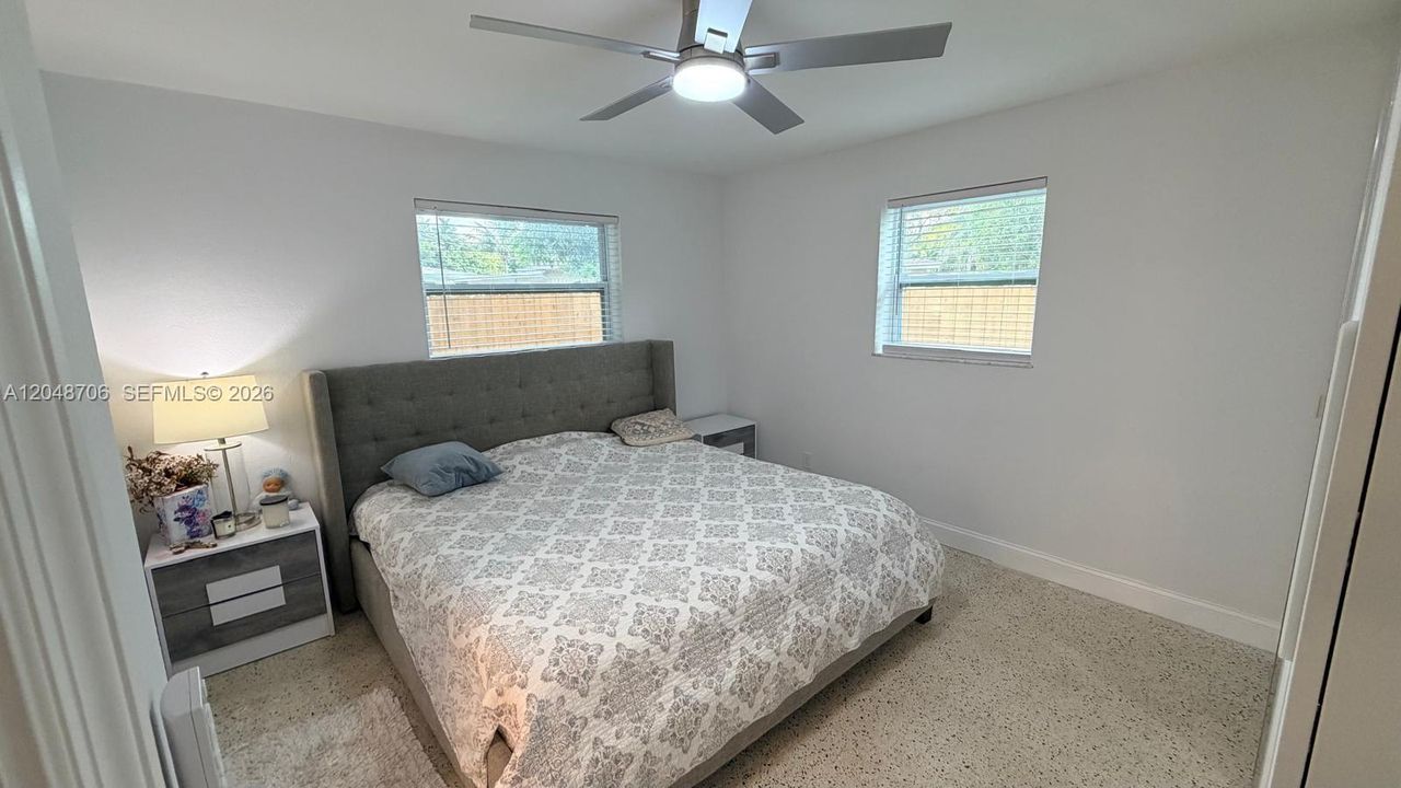 For Rent: $3,600 (3 beds, 2 baths, 1292 Square Feet)