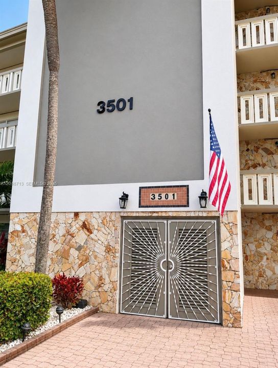 Elevator entrance
