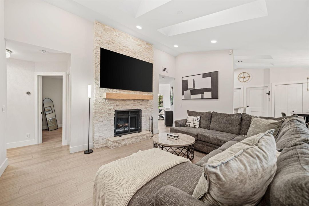 21-web-or-mls-DSC08908