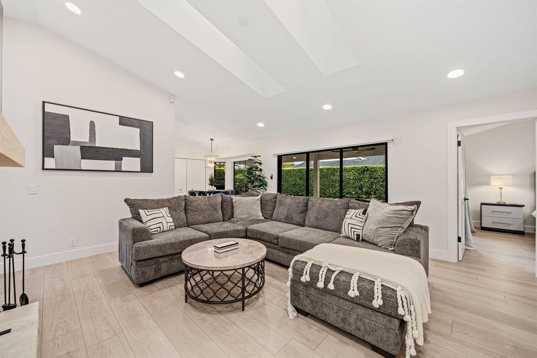 22-web-or-mls-DSC08913