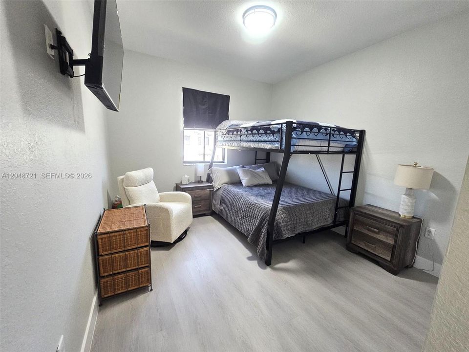 For Rent: $3,100 (3 beds, 2 baths, 1695 Square Feet)
