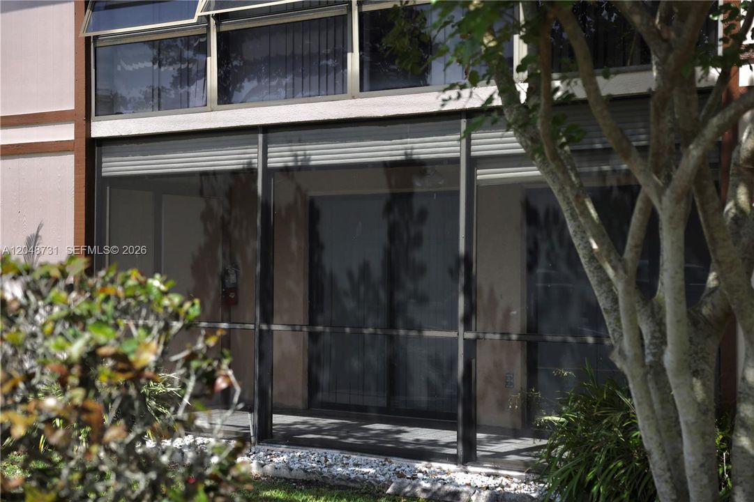 For Rent: $1,800 (2 beds, 2 baths, 1163 Square Feet)