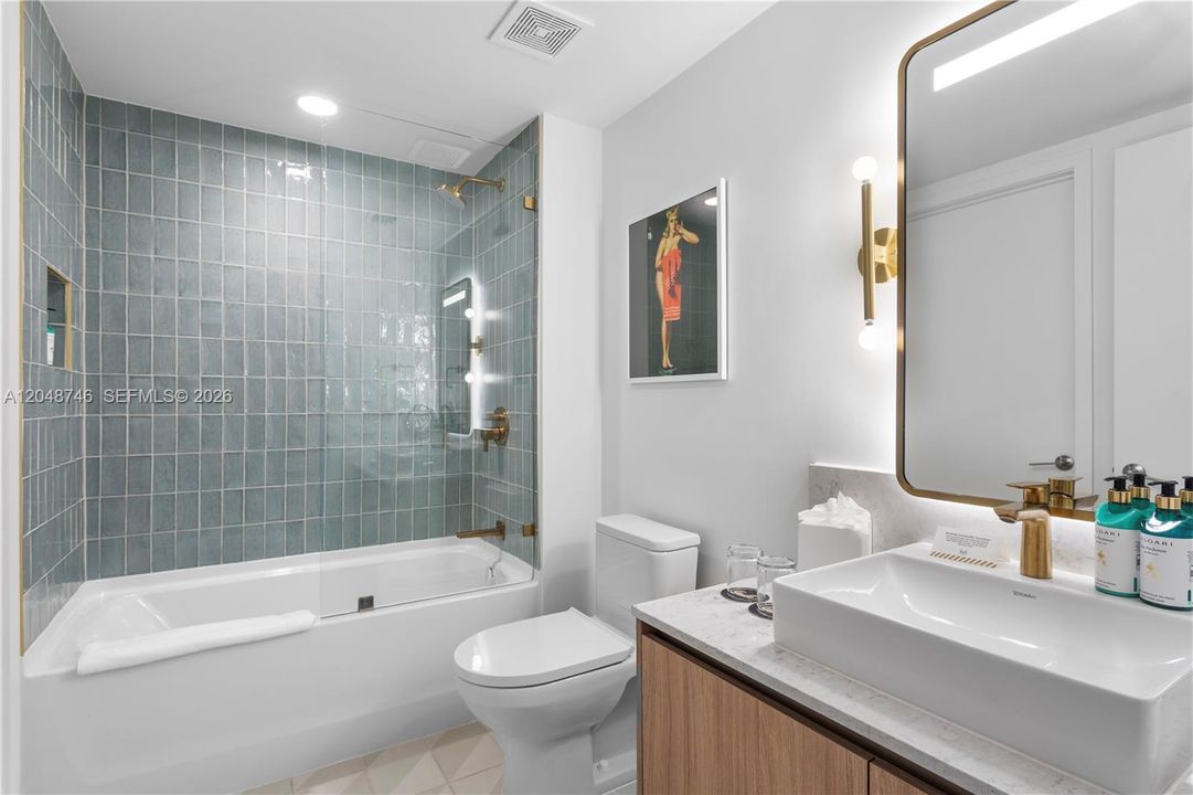 For Rent: $3,300 (1 beds, 1 baths, 505 Square Feet)