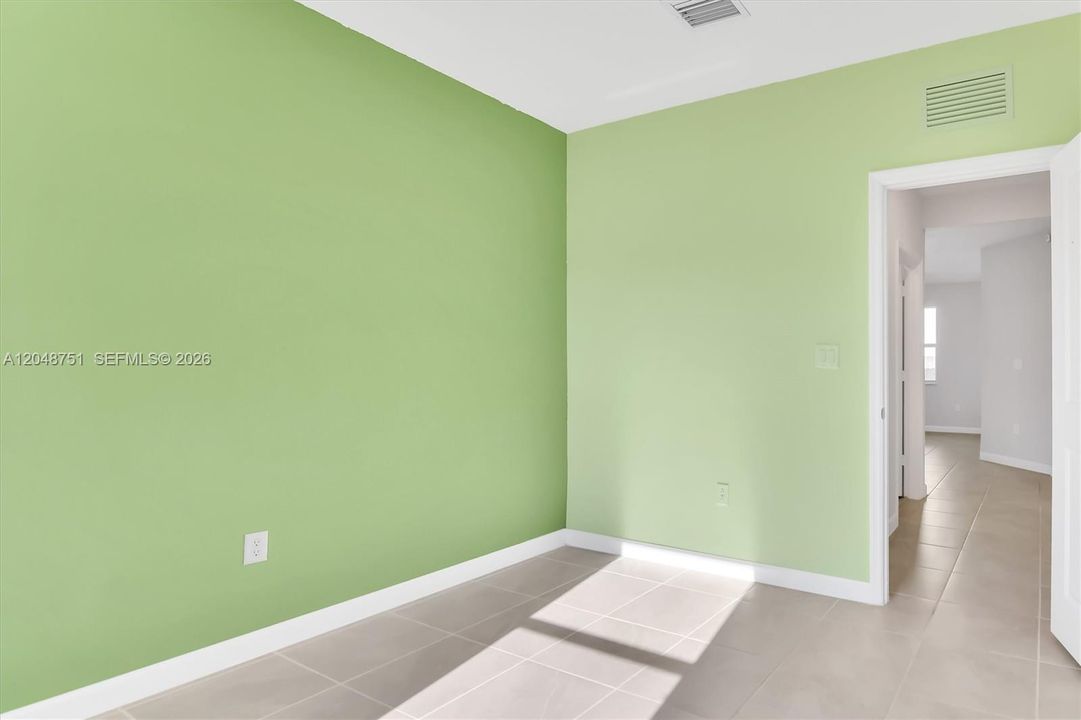 For Sale: $610,000 (4 beds, 3 baths, 1895 Square Feet)