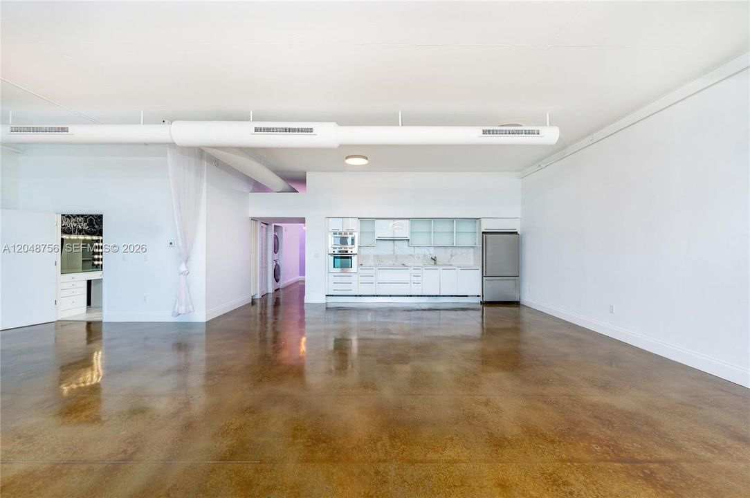 For Rent: $5,600 (2 beds, 2 baths, 1848 Square Feet)