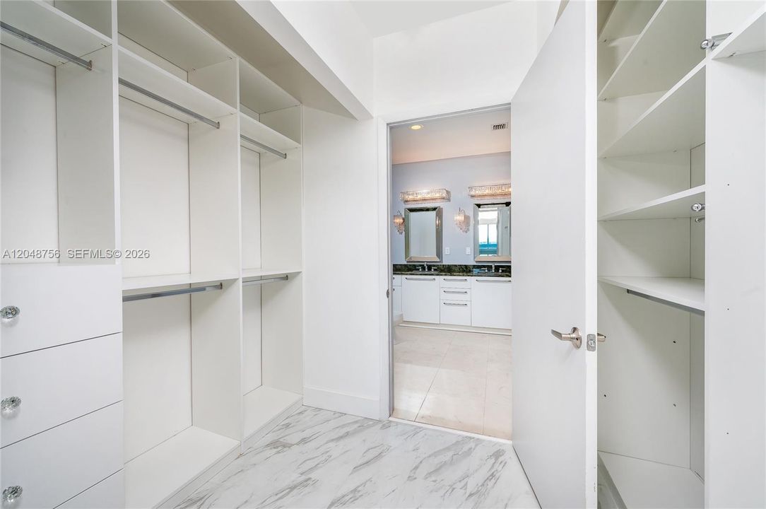 For Rent: $5,600 (2 beds, 2 baths, 1848 Square Feet)