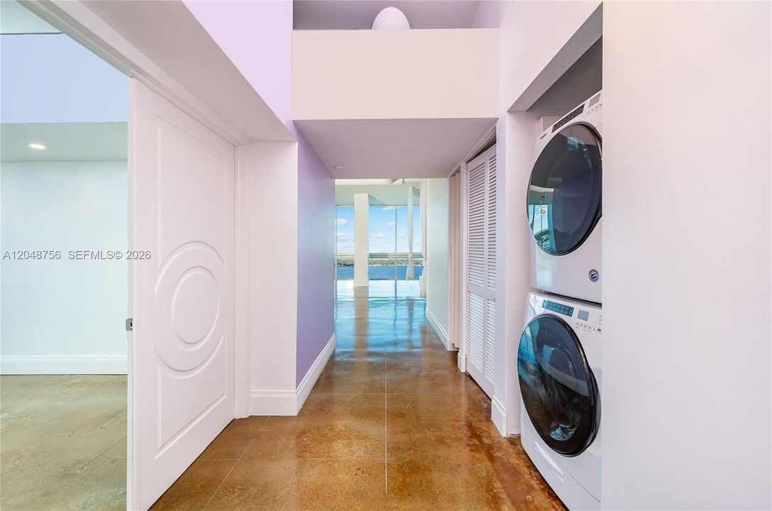 For Rent: $5,600 (2 beds, 2 baths, 1848 Square Feet)