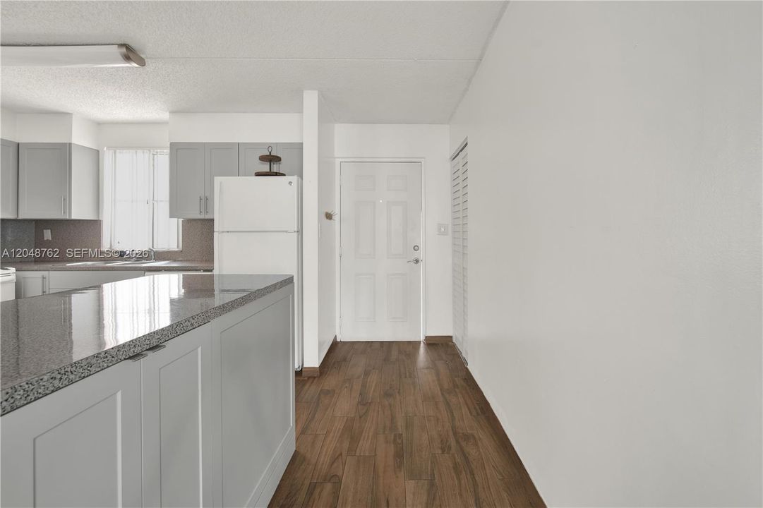 Vendido Recientemente: $220,000 (1 camas, 1 baños, 749 Pies cuadrados)