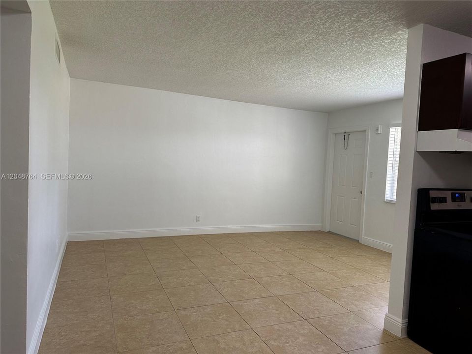 For Rent: $1,595 (1 beds, 1 baths, 0 Square Feet)