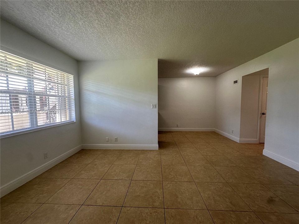 For Rent: $1,595 (1 beds, 1 baths, 0 Square Feet)