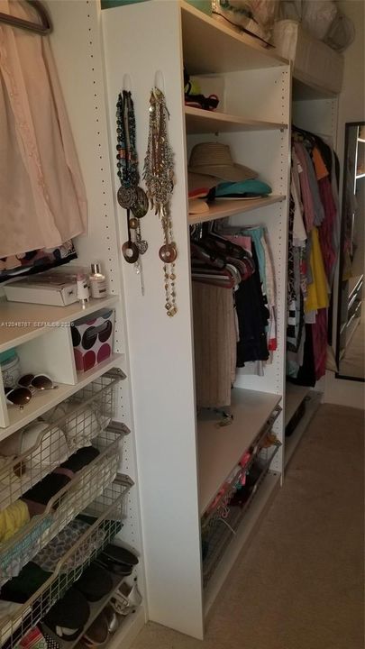 For Rent: $4,200 (2 beds, 2 baths, 1522 Square Feet)